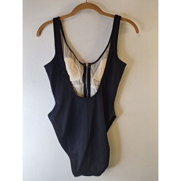 La BLANCA Zip Front One Piece Swimsuit Sz 6 Black Minimalist Beach Lifeguard - Picture 2 of 13